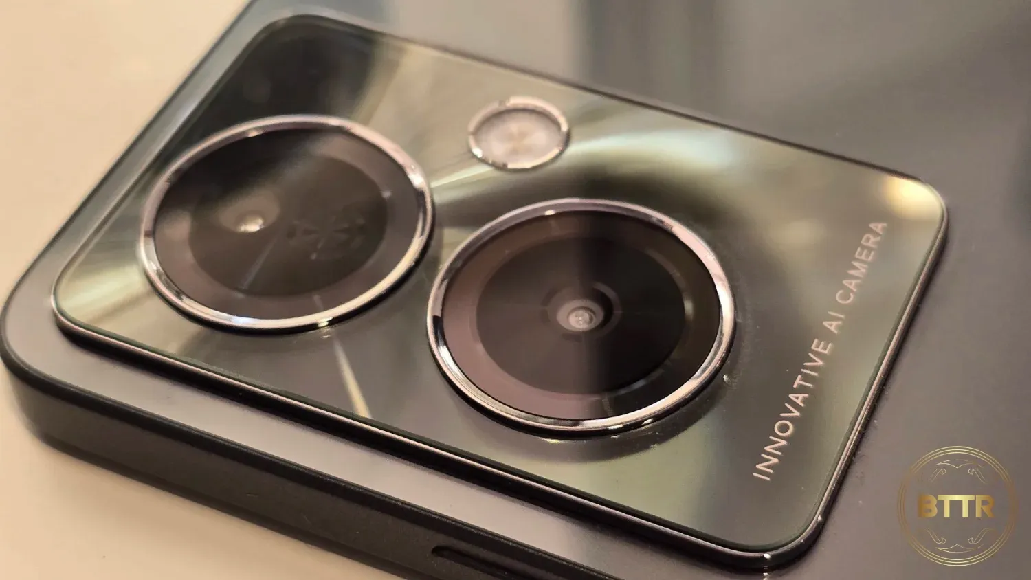 Close up of the Oppo A79 5G's camera lenses