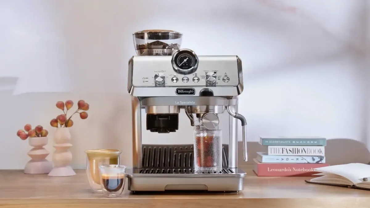 Enjoy quick and easy cold brew with the new De'Longhi La Specialista Arte Evo coffee machine