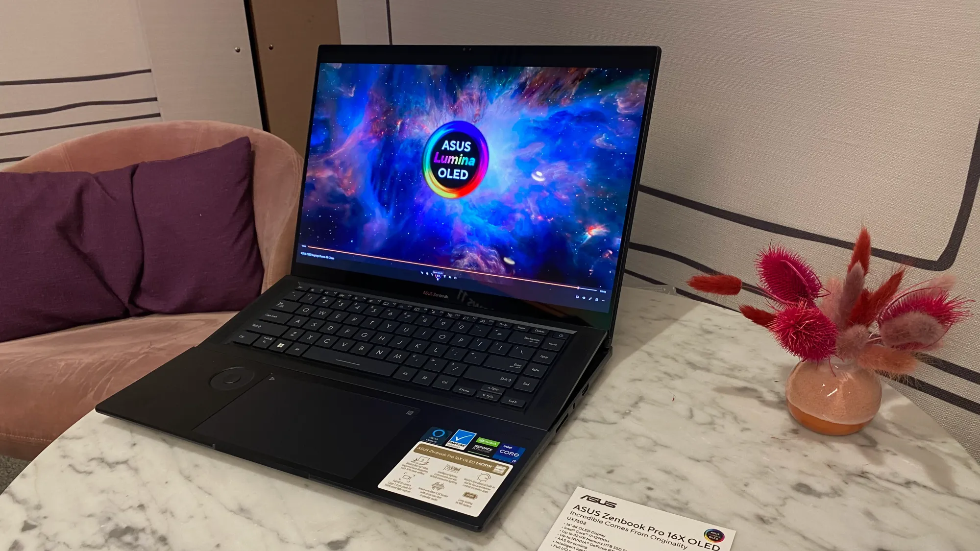 A closer look at one of the new ASUS lifestyle laptops